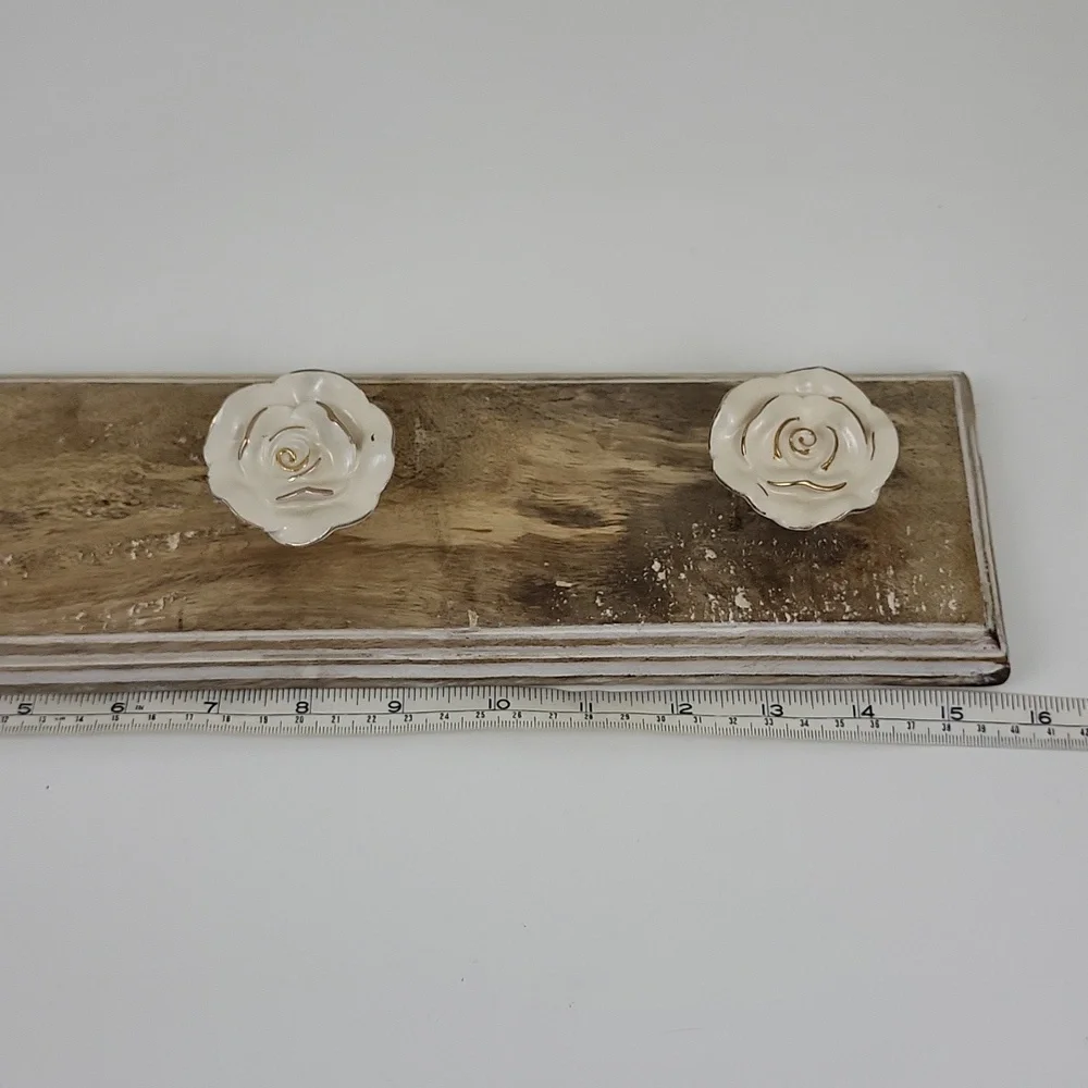 Home Goods Decorative Roses Wall hooks